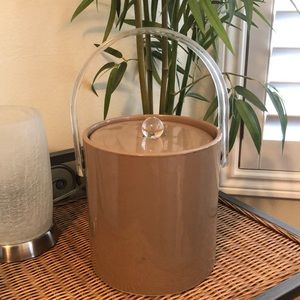 Vintage 1979 Ice Bucket